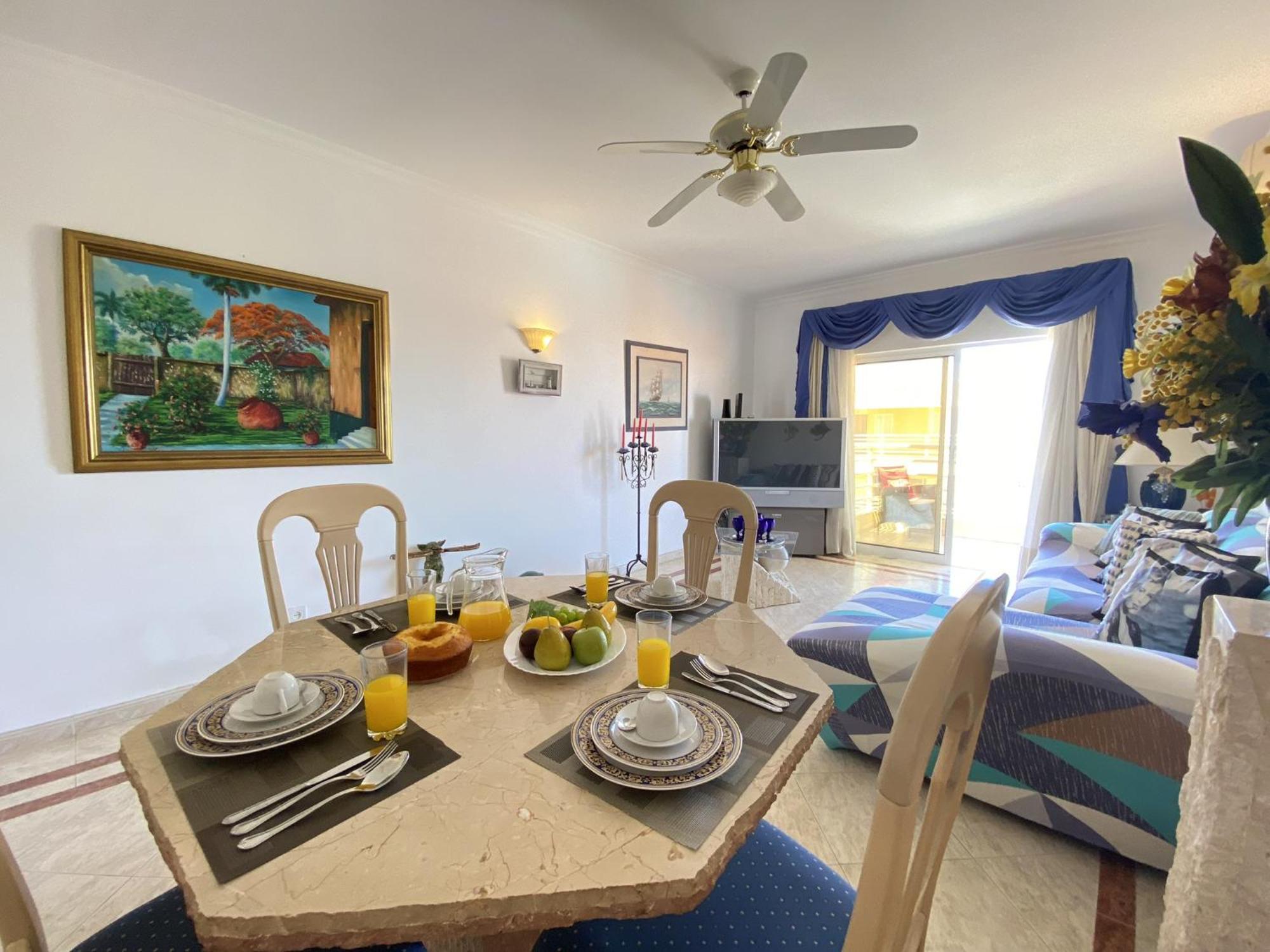 6 With Pool By Homing Apartment