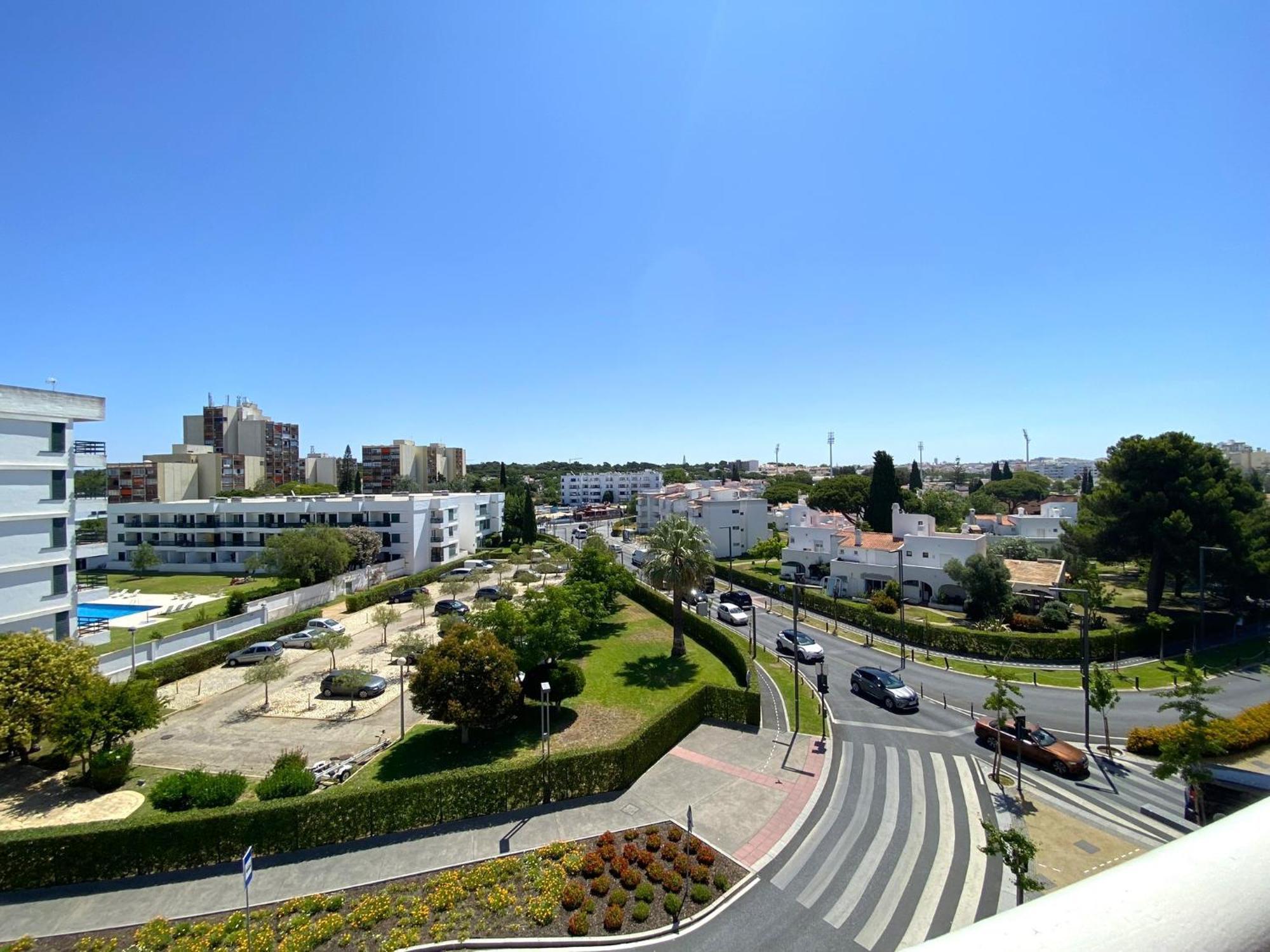 6 With Pool By Homing Apartment Vilamoura